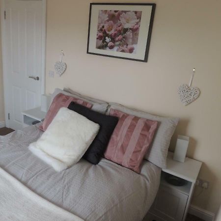 Apartment 2, 27 Skinner Street วิทบี ภายนอก รูปภาพ